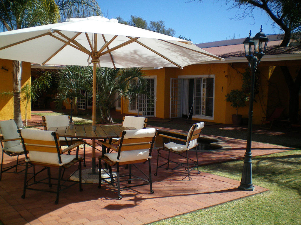 Hotel Casa Piccolo à Windhoek Extérieur photo